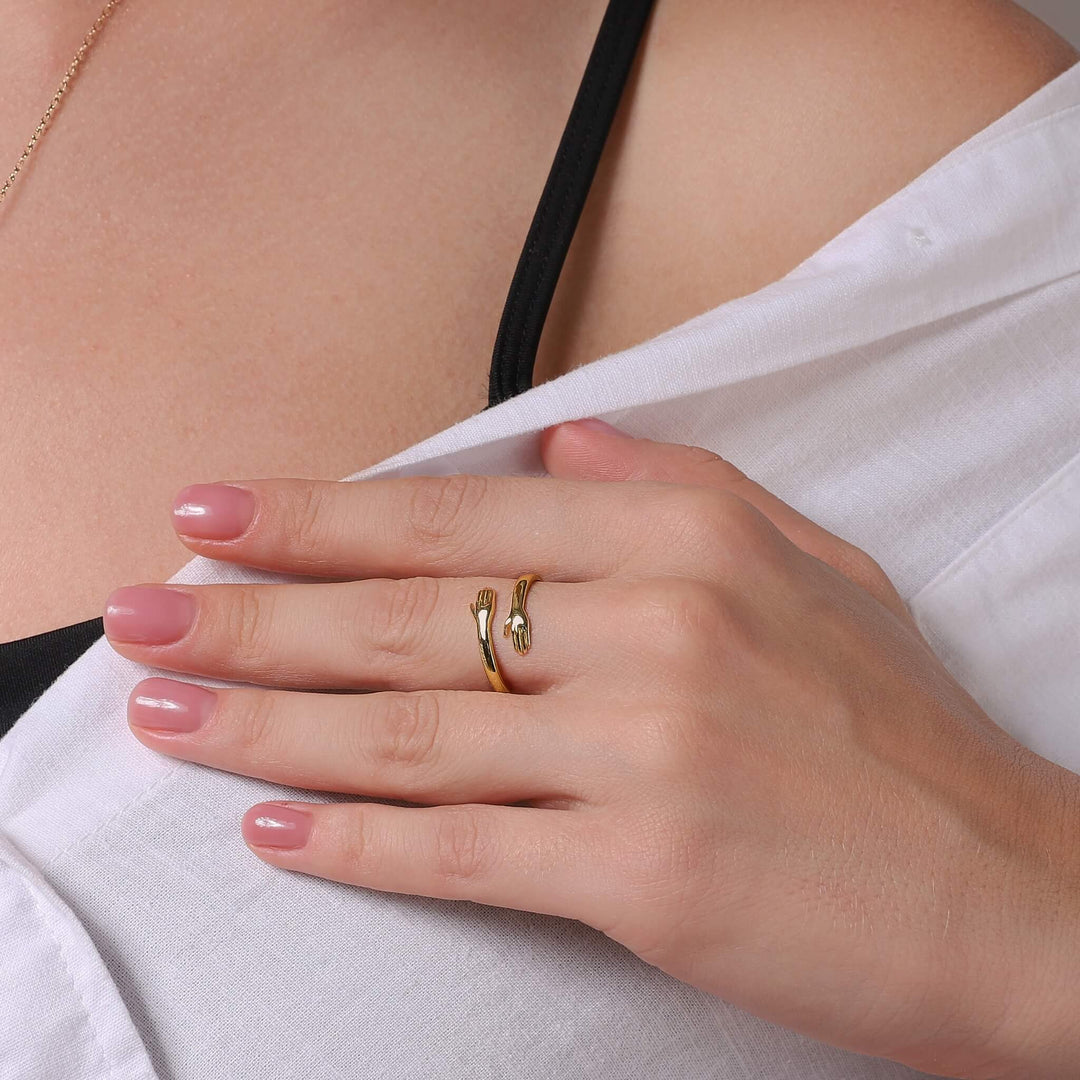 Aurelia Hug Ring
