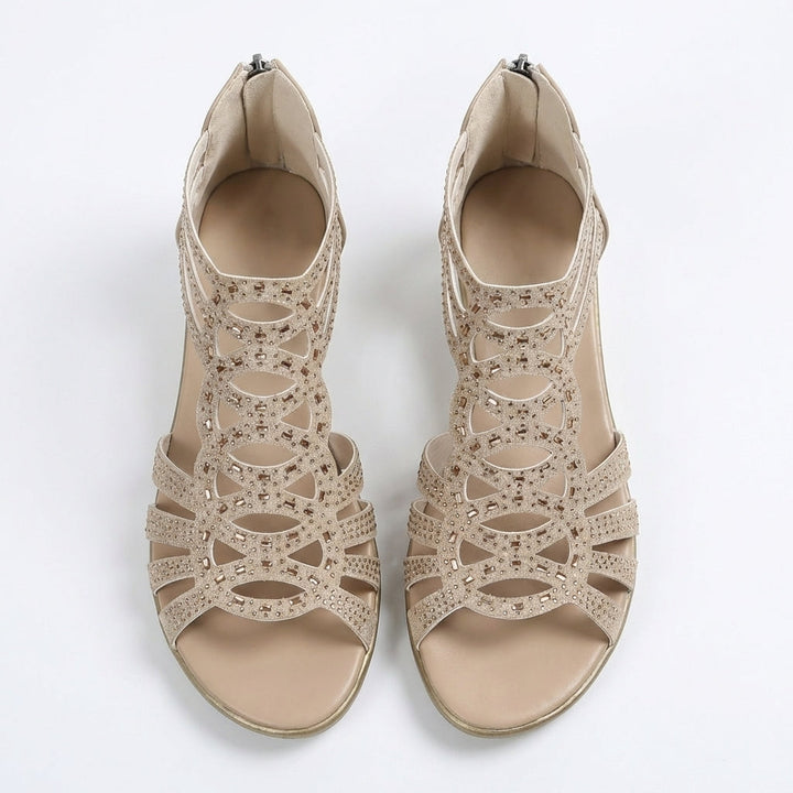 Jenniffer - Fashionable women&